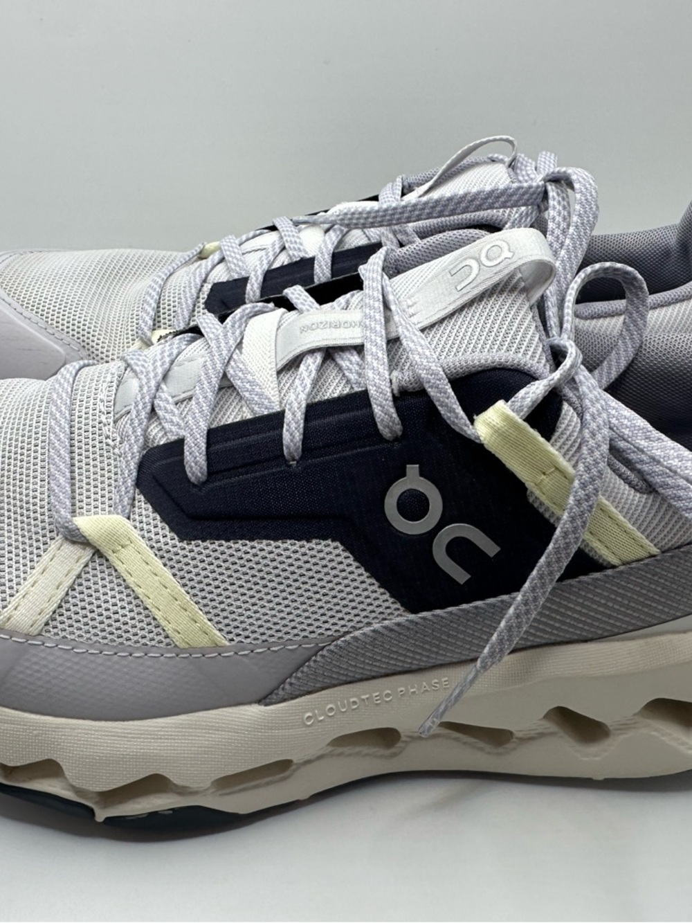 On Running Cloudnova Lightweight Sneakers in Light Gray & Lavender - Picture 4 of 15